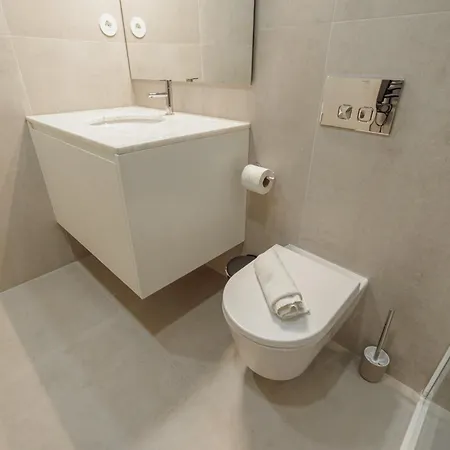 Gaia Premium By Vacationy Porto